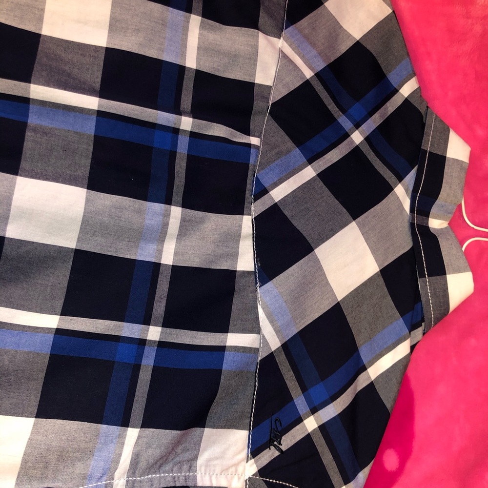 Flannel - Picture 4 of 5